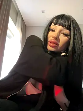 madelinexx online show from 11-22-25, 01:43