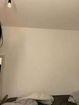 madelinexx online show from 12-14-25, 10:20