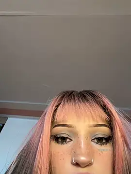 madelinexx online show from 03-27-26, 12:05