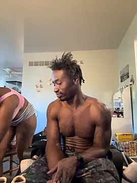 exotic  couple online show from 09-27-25, 07:30