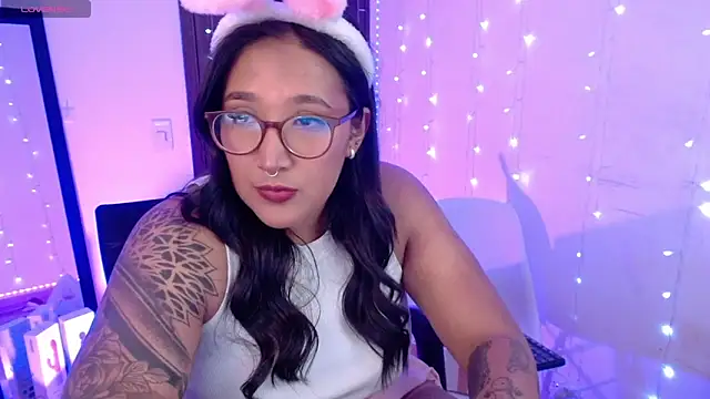 Lissa1   online show from 04-05-26, 02:09