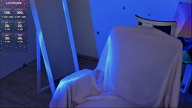 Fire Bestie online show from 01-11-26, 02:00