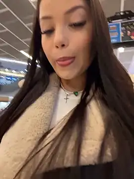 Chloe  Moon online show from 12-04-25, 01:09