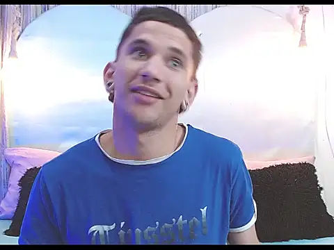 tylor boy online show from 01-11-26, 02:38