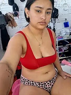 Snapshot of sariitha_sw chatting on 07-06-26, 02:25 sariitha sw online show from 07-06-26, 02:25