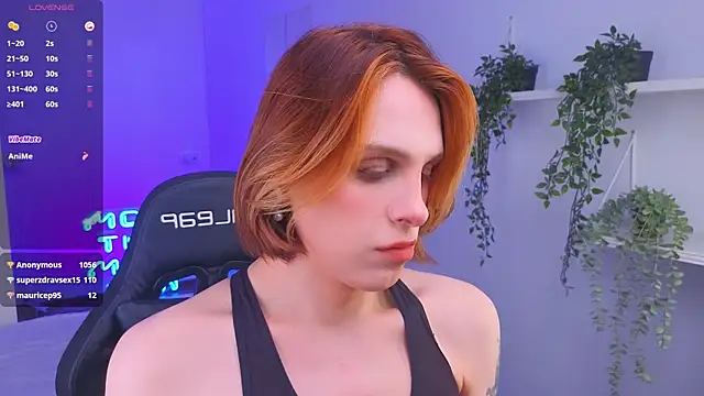 Snapshot of _yourFoxy_ chatting on 02-07-25, 04:24 yourFoxy online show from 02-07-25, 04:24