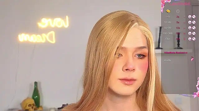 Snapshot of _yourFoxy_ chatting on 10-16-25, 11:44 yourFoxy online show from 10-16-25, 11:44