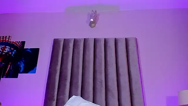 Isabella Flowers online show from 03-21-26, 09:03