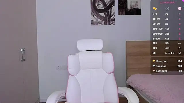 Snapshot of 1_love_8 chatting on 02-05-25, 05:42 1 love 8 online show from 02-05-25, 05:42