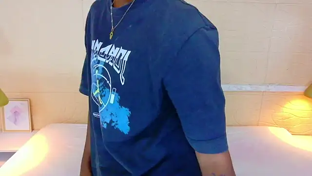 Chocolatte bar online show from 03-09-26, 02:10