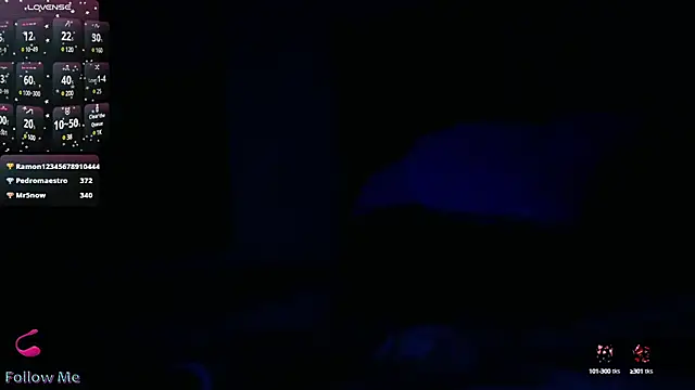 Snapshot of IsaValencia chatting on 02-16-25, 12:08 IsaValencia online show from 02-16-25, 12:08