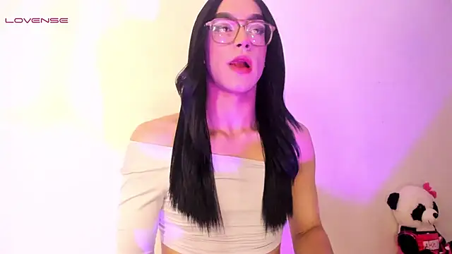 Snapshot of melissa_hot22 chatting on 03-05-25, 02:03 melissa hot22 online show from 03-05-25, 02:03