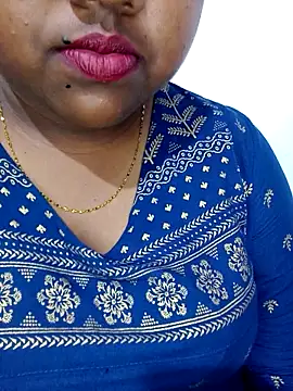 Snapshot of princesslesbi chatting on 12-03-25, 07:16 princesslesbi online show from 12-03-25, 07:16