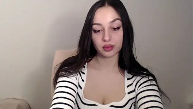 courtneyPerfect online show from 02-10-26, 03:27