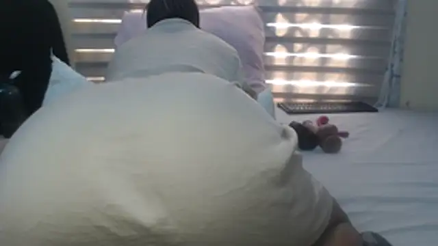Foxybrownxx1 online show from 07-15-26, 06:29