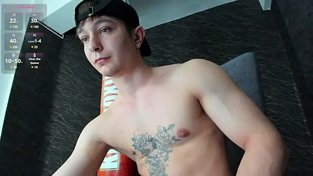 leonardsmith01 online show from 12-25-24, 08:28