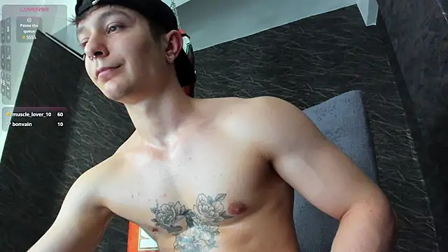 leonardsmith01 online show from 12-25-24, 11:31