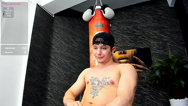 leonardsmith01 online show from 01-06-25, 02:37