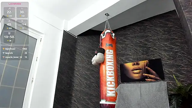 leonardsmith01 online show from 02-09-25, 02:49