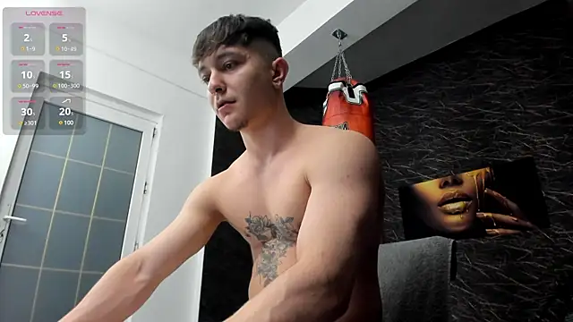 leonardsmith01 online show from 02-21-25, 08:27