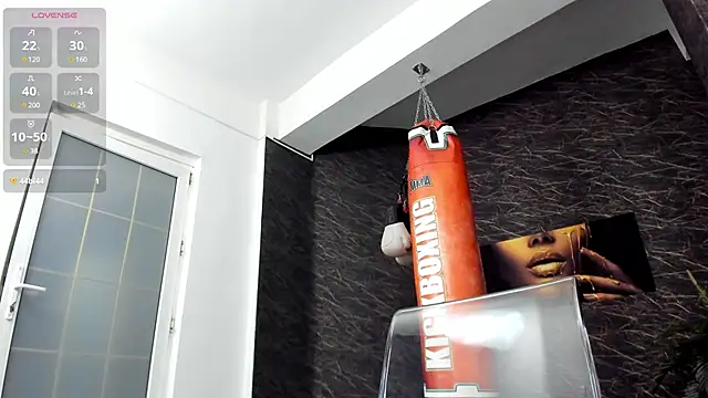 leonardsmith01 online show from 03-02-25, 12:09