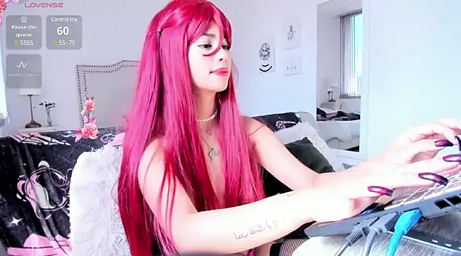 HannaKim online show from 12-31-24, 05:18