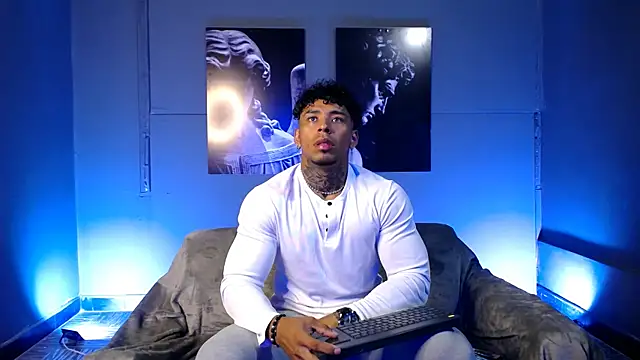 bradley smith online show from 11-30-25, 06:34