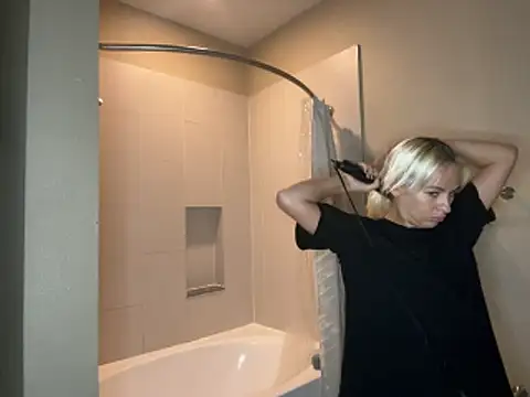 girlfriendmissy online show from 11-10-25, 09:03