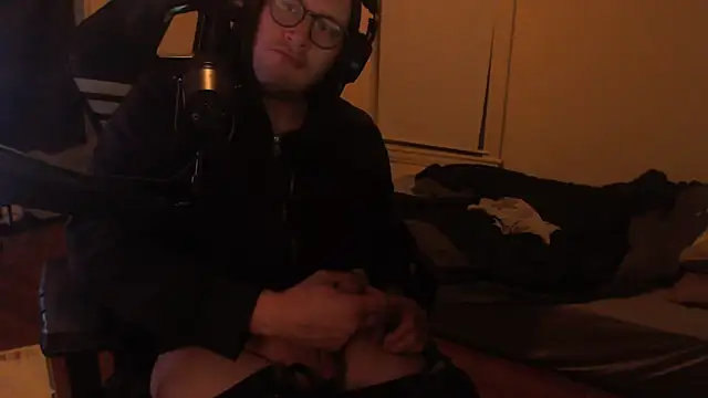 chicostick413 online show from 09-10-25, 03:06