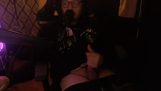 chicostick413 online show from 02-10-26, 01:43