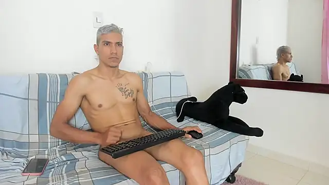 QuinnAndpuma1 online show from 03-07-25, 05:51