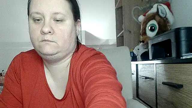 ReifeVenna online show from 12-18-25, 05:08