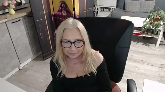 sofia xkiss online show from 02-16-26, 03:08