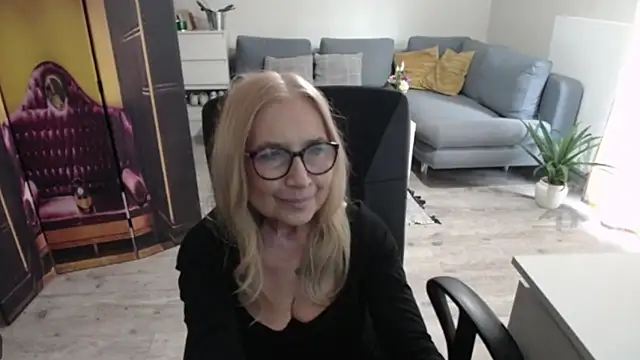 sofia xkiss online show from 03-16-26, 03:49