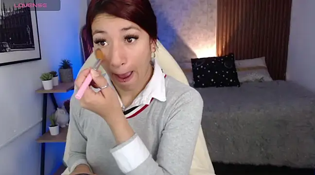 Snapshot of SofiaGomez420 chatting on 02-05-25, 01:54 SofiaGomez420 online show from 02-05-25, 01:54