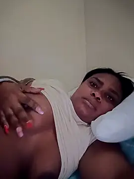 NicolVilla online show from 04-20-26, 01:25