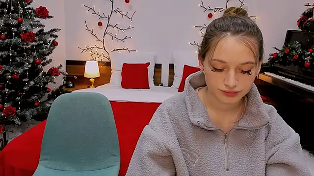 queenofjoyy online show from 12-15-24, 01:00