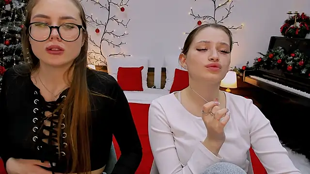 queenofjoyy online show from 12-15-24, 04:04