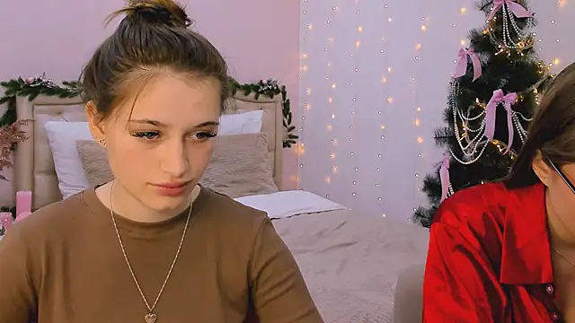 queenofjoyy online show from 12-19-24, 09:40