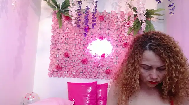 BLONDE SEXYHOT online show from 02-15-25, 06:23