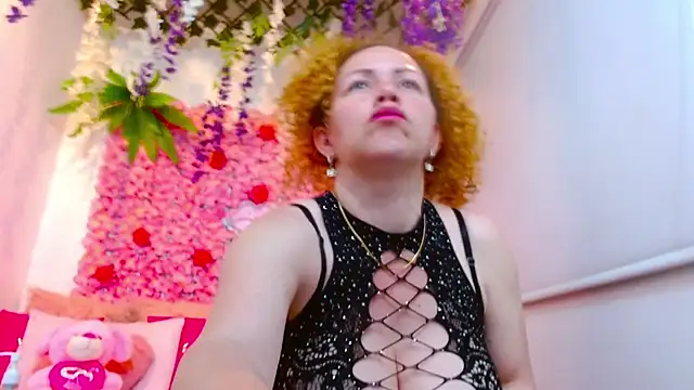 BLONDE SEXYHOT online show from 10-15-25, 04:34