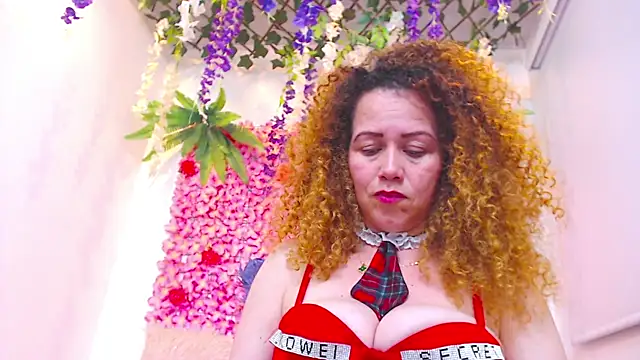 BLONDE SEXYHOT online show from 12-04-25, 12:31