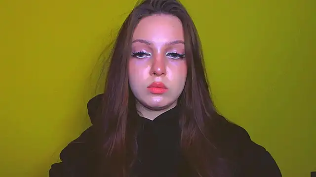Snapshot of miss_merciless_ chatting on 04-28-26, 12:10 miss merciless online show from 04-28-26, 12:10