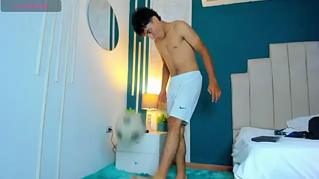 Austin Cardieff online show from 01-08-25, 10:27