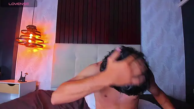 Austin Cardieff online show from 03-03-25, 09:33