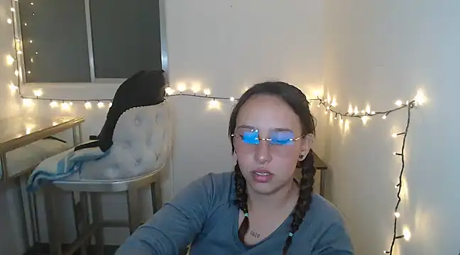 Skarlet Adams28 online show from 02-01-25, 01:12