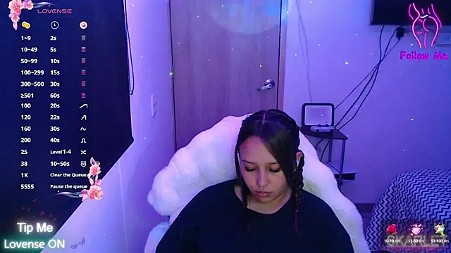 Skarlet Adams28 online show from 09-26-25, 10:36