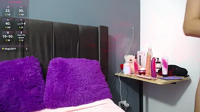 Snapshot of emi_candi chatting on 01-09-25, 09:16 emi candi online show from 01-09-25, 09:16