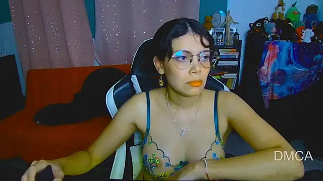 Snapshot of Drea_Foox chatting on 02-13-26, 03:57 Drea Foox online show from 02-13-26, 03:57
