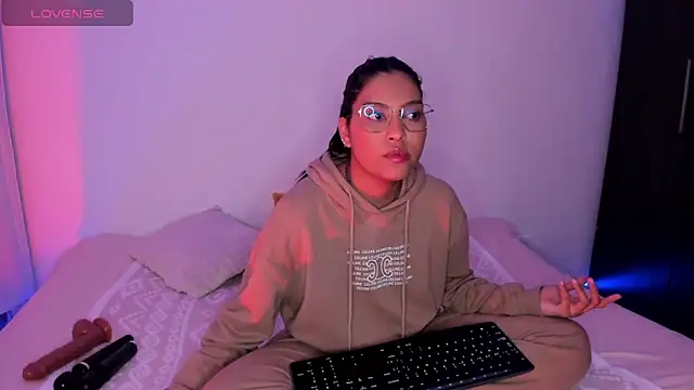 AnneteLynch online show from 03-06-26, 11:12